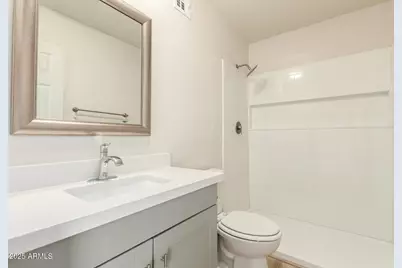 10452 W Meade Drive, Sun City, AZ 85351 - Photo 18