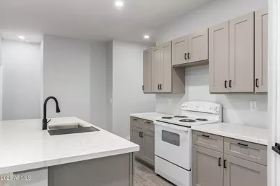 9146 W Swansea Drive, Arizona City, AZ 85123 - Photo 12