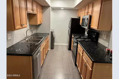 740 W Elm Street #110, Phoenix, AZ 85013 - Photo 4