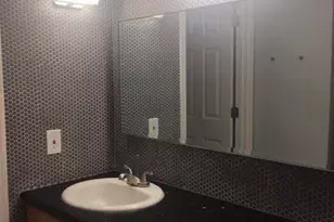 740 W Elm St, Phoenix, AZ 85013 - Photo 16