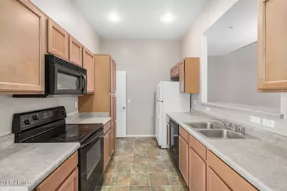 8003 W Zoe Ella Way, Peoria, AZ 85382 - Photo 6