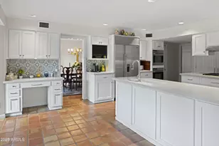 6131 E Naumann Dr, Paradise Valley, AZ 85253 - Photo 14