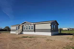 20532 W Jomax Rd, Wittmann, AZ 85361 - Photo 2