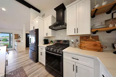 7031 E Monte Vista Road, Scottsdale, AZ 85257 - Photo 8