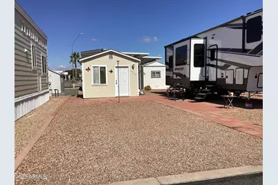 426 E Fiesta Del Sol -- #38, Florence, AZ 85132 - Photo 2