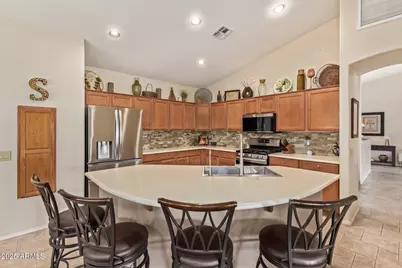 9202 E Cedar Waxwing Drive, Sun Lakes, AZ 85248 - Photo 10