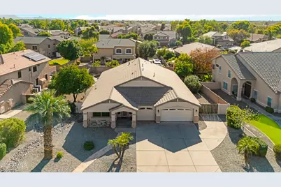 133 E Canyon Creek Drive, Gilbert, AZ 85295 - Photo 4