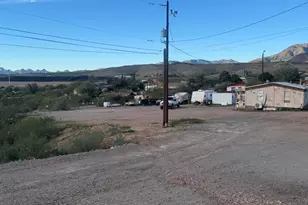 1129 S Edna Ave, Superior, AZ 85173 - Photo 2