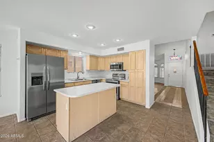 2616 N 126th Dr, Avondale, AZ 85392 - Photo 2