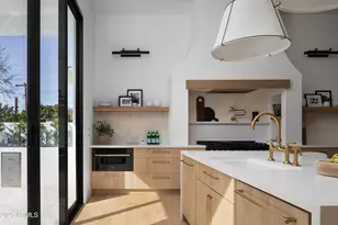 4120 N 44th Pl, Phoenix, AZ 85018 - Photo 10