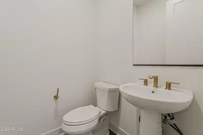 17655 W Crawfordsville Drive, Surprise, AZ 85388 - Photo 32