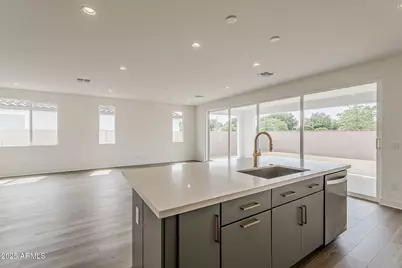 17655 W Crawfordsville Drive, Surprise, AZ 85388 - Photo 10