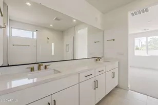 17655 W Crawfordsville Dr, Surprise, AZ 85388 - Photo 24