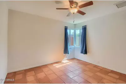 1430 E Meadowbrook Avenue, Phoenix, AZ 85014 - Photo 12