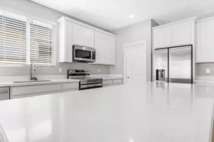 18372 W Villa Chula Ln, Surprise, AZ 85387 - Photo 12