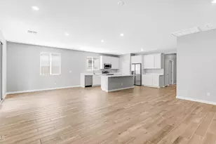 18372 W Villa Chula Ln, Surprise, AZ 85387 - Photo 2