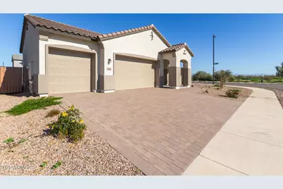 716 W Kingbird Drive, Queen Creek, AZ 85140 - Photo 2