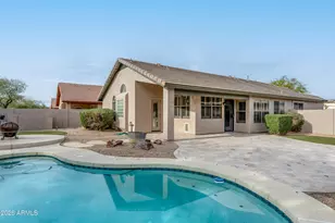 4519 E Lone Cactus Dr, Phoenix, AZ 85050 - Photo 32