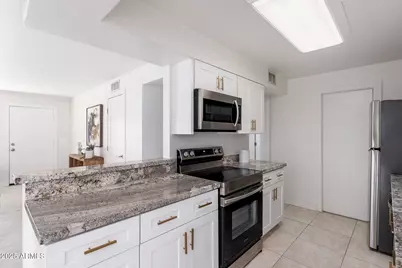 4917 N 73rd Street #9, Scottsdale, AZ 85251 - Photo 4