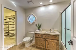 7337 E Echo Ln, Scottsdale, AZ 85258 - Photo 20