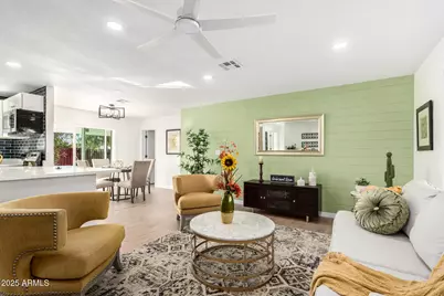 5237 E Dallas Street, Mesa, AZ 85205 - Photo 4