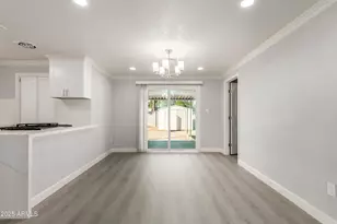 13642 N 38th St, Phoenix, AZ 85032 - Photo 8