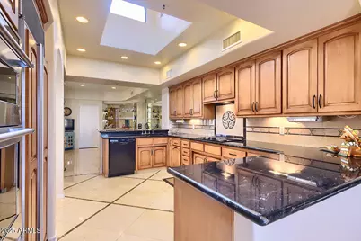 10152 E Topaz Drive, Scottsdale, AZ 85258 - Photo 8