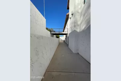 8200 W Orangewood Avenue, Glendale, AZ 85303 - Photo 92