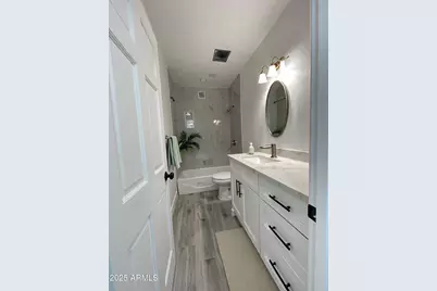 8200 W Orangewood Avenue, Glendale, AZ 85303 - Photo 58