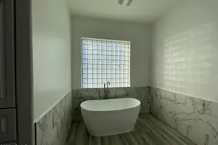 8200 W Orangewood Ave, Glendale, AZ 85303 - Photo 52