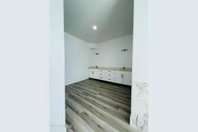 8200 W Orangewood Avenue, Glendale, AZ 85303 - Photo 50