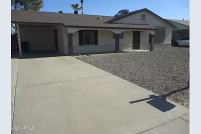 6133 S College Avenue, Tempe, AZ 85283 - Photo 1