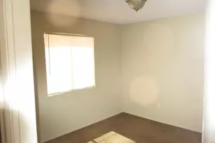 6133 S College Ave, Tempe, AZ 85283 - Photo 12