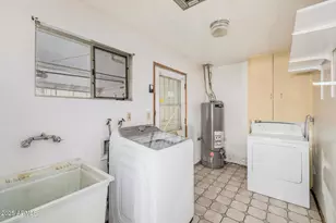 1418 W Keim Dr, Phoenix, AZ 85013 - Photo 30