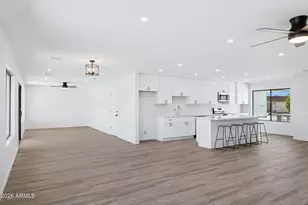 16201 N 99th Dr, Sun City, AZ 85351 - Photo 10