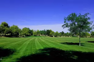 939 S Roca St, Gilbert, AZ 85296 - Photo 38