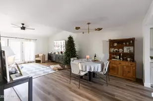 2906 E Avenida Olivos, Phoenix, AZ 85016 - Photo 18