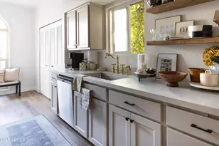 2906 E Avenida Olivos, Phoenix, AZ 85016 - Photo 4