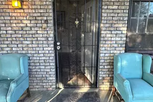 1008 N 27th St, Phoenix, AZ 85008 - Photo 2