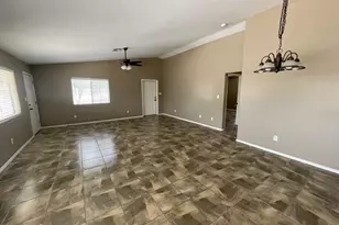 115 W 10th St, Casa Grande, AZ 85122 - Photo 4