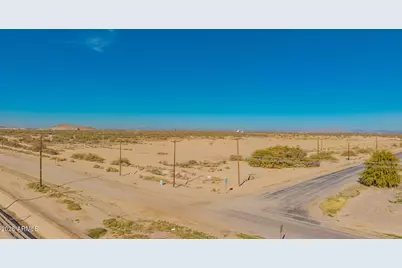 3675 W Colusa Drive #26, Eloy, AZ 85131 - Photo 4