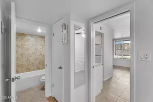 3737 E Turney Ave, Phoenix, AZ 85018 - Photo 20