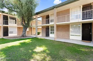 3737 E Turney Ave, Phoenix, AZ 85018 - Photo 2