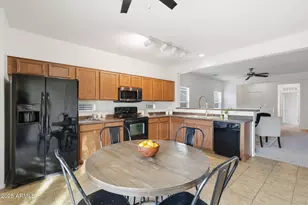 42521 W Monteverde Dr, Maricopa, AZ 85138 - Photo 10