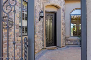2312 N Steele Cir, Mesa, AZ 85207 - Photo 10