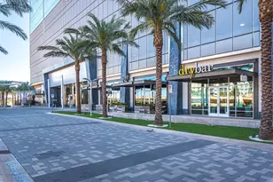 945 E Playa Del Norte Dr, Tempe, AZ 85288 - Photo 32