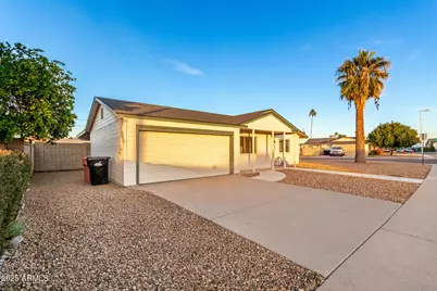 8450 E Indianola Avenue, Scottsdale, AZ 85251 - Photo 2