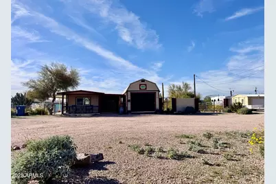 174 N Hilton Road, Apache Junction, AZ 85119 - Photo 1