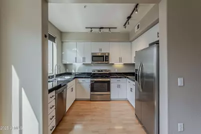615 E Portland Street #Unit 277, Phoenix, AZ 85004 - Photo 4