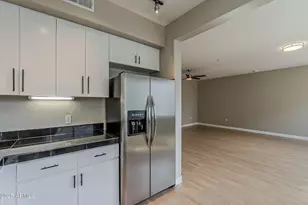 615 E Portland St, Phoenix, AZ 85004 - Photo 18